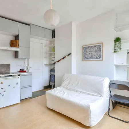 Studio Lumineux Proche Du Parc Des Buttes-chaumont Apartment